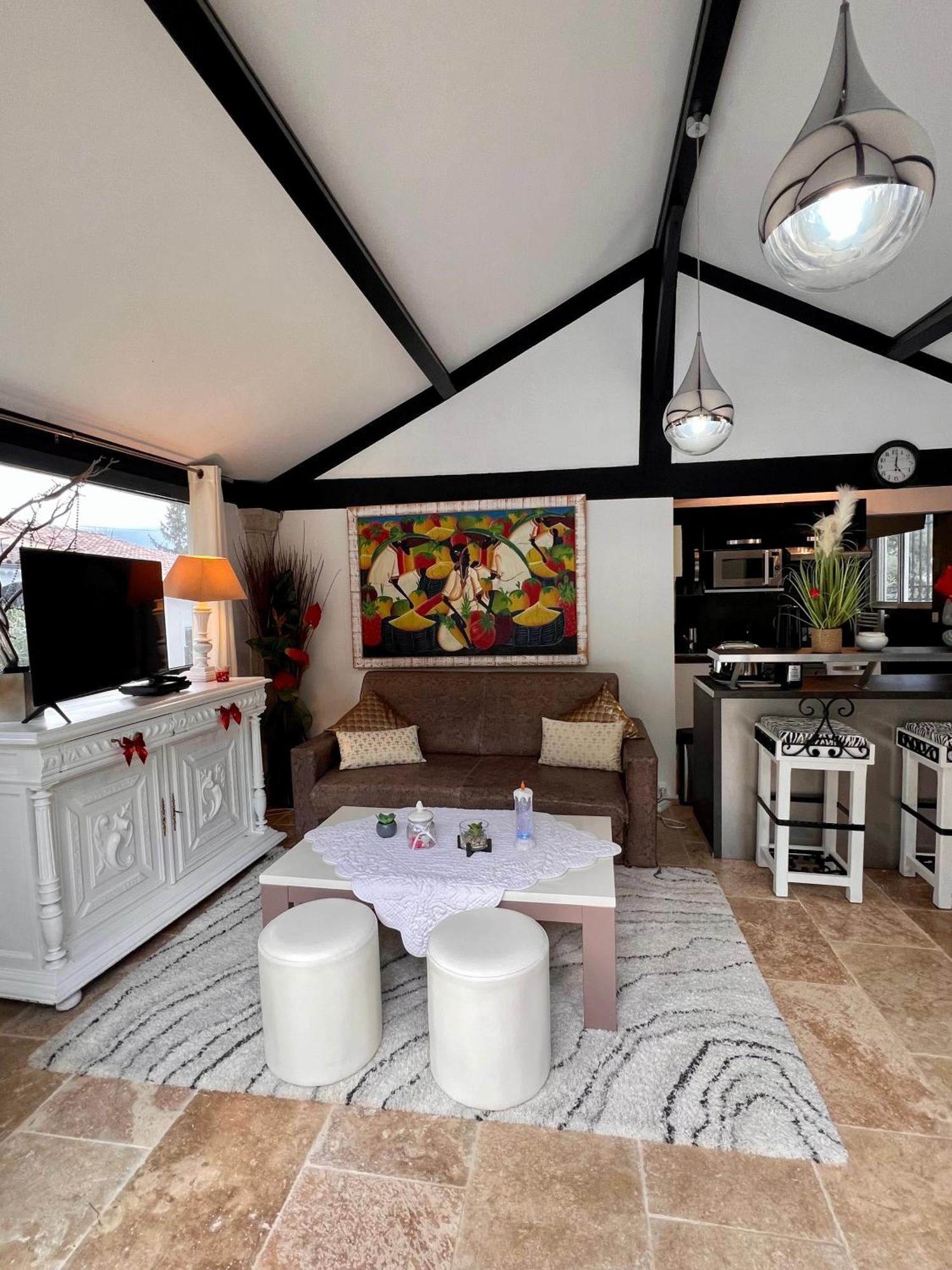Gite des Estelles Axel avec espace Jacuzzi Cavaillon Exterior foto